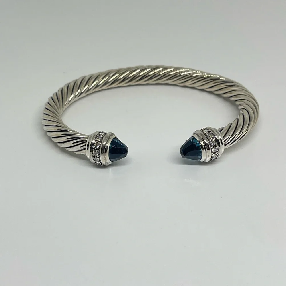 David Yurman Bracelet Sterling Silver with Hampton Blue Topaz and Diamonds, 7mm - Picture 1 of 10